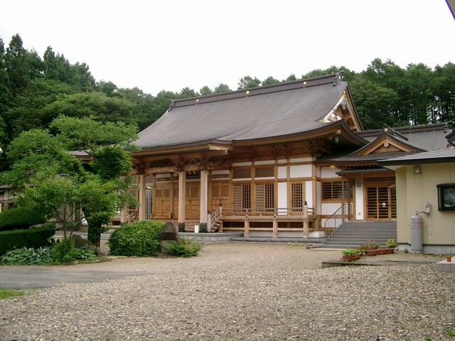 啄木の育った宝徳寺